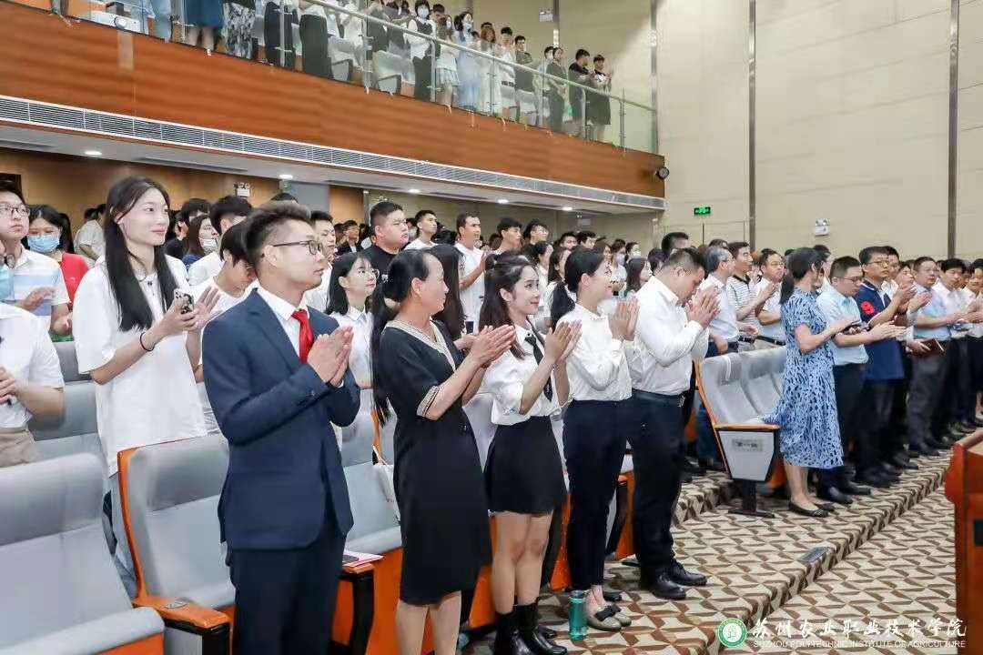 省级优秀毕业生黄炳权