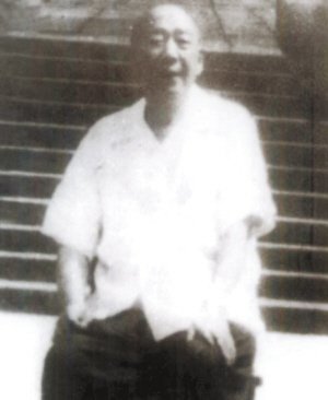是辛亥革命以来第一届毕业生