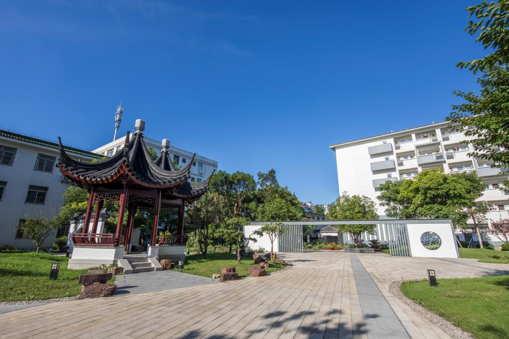 电话:0512-67655012